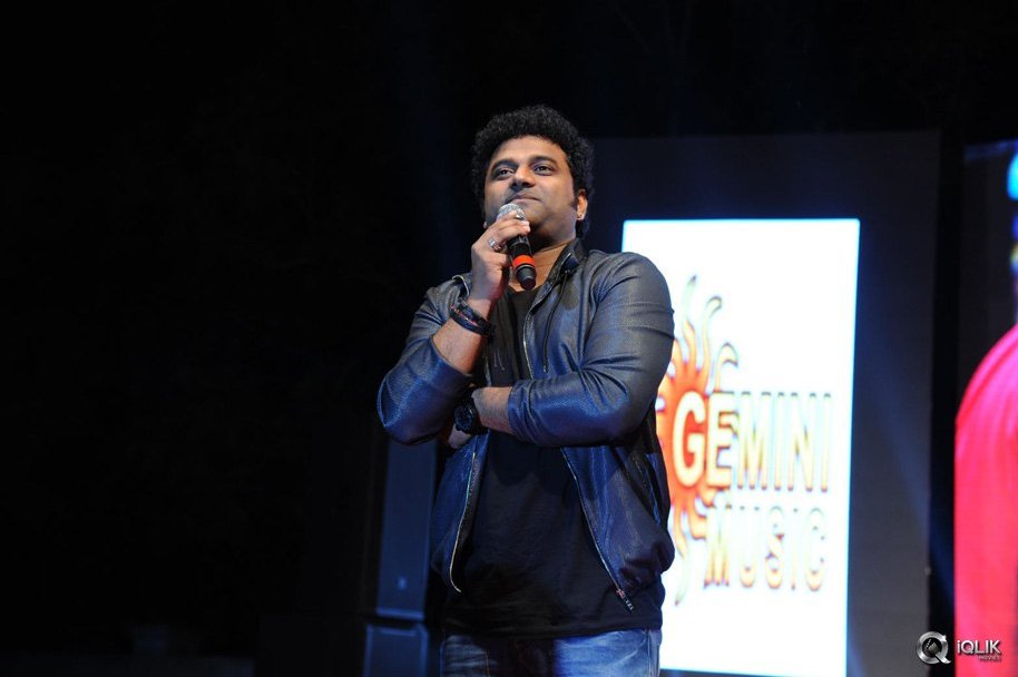 Kumari-21-F-Movie-Platinum-Disc-Function